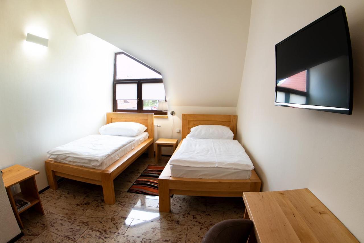 Hotel Slunecni Dvur Brno Dış mekan fotoğraf