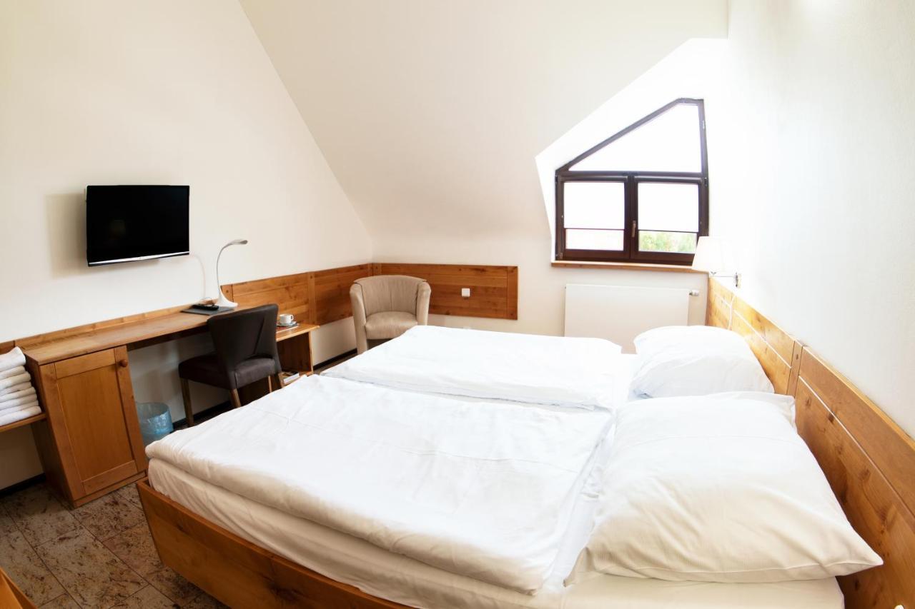 Hotel Slunecni Dvur Brno Dış mekan fotoğraf